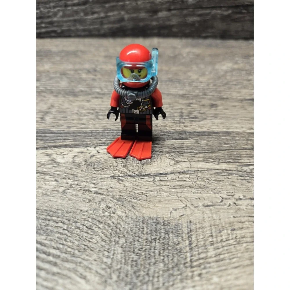 lego deep sea explorer‎ mini figure